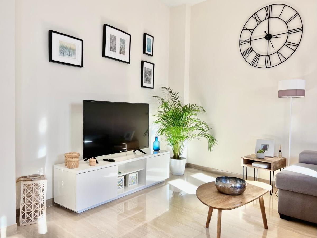 Teodosio Apartment Free Parking & Central Ac Sevilla Exteriör bild