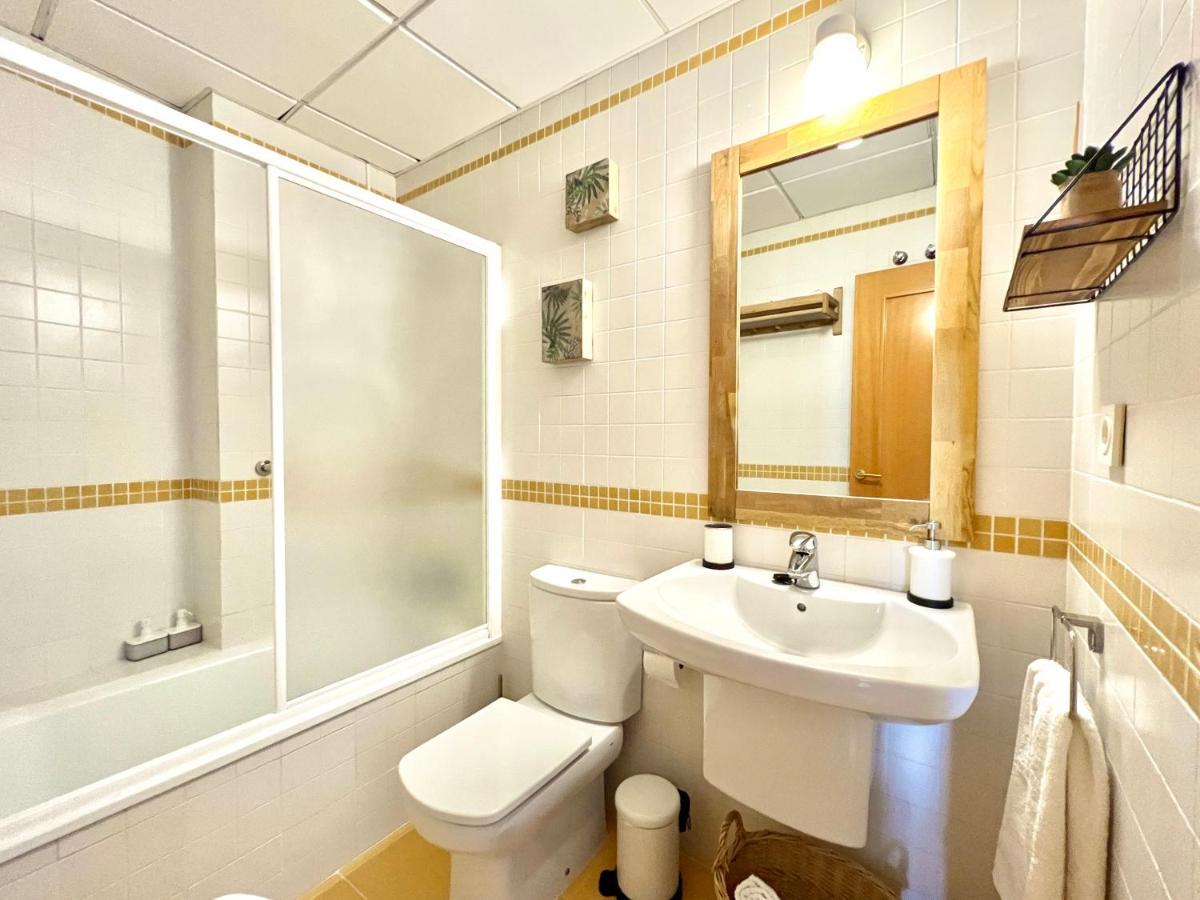 Teodosio Apartment Free Parking & Central Ac Sevilla Exteriör bild