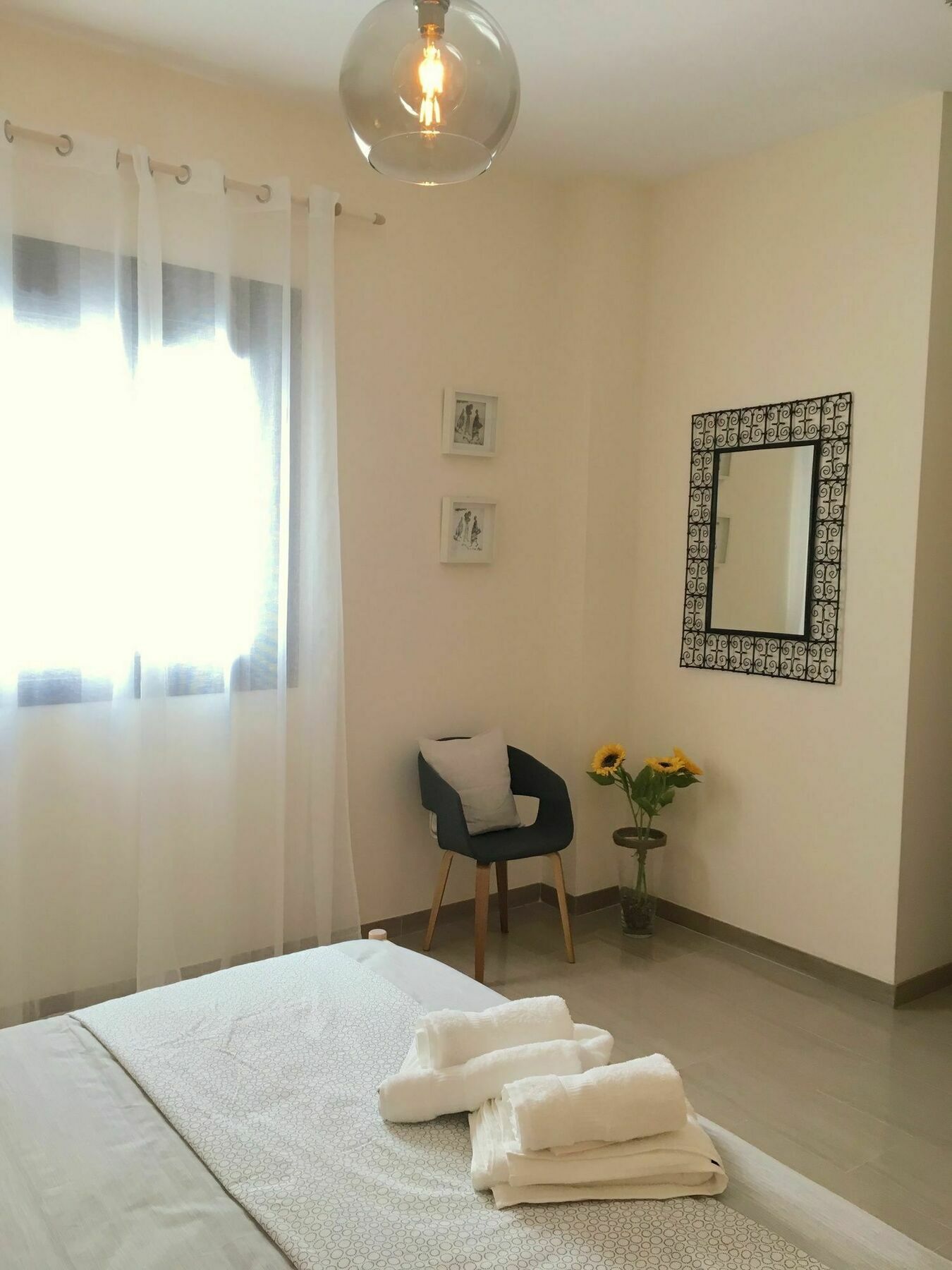 Teodosio Apartment Free Parking & Central Ac Sevilla Exteriör bild