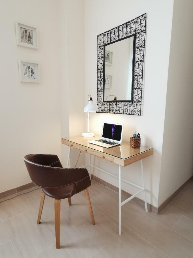 Teodosio Apartment Free Parking & Central Ac Sevilla Exteriör bild